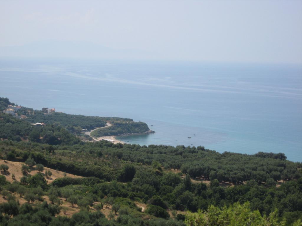 Palmina Mare Villa&Studios Paralia Vrachou Esterno foto